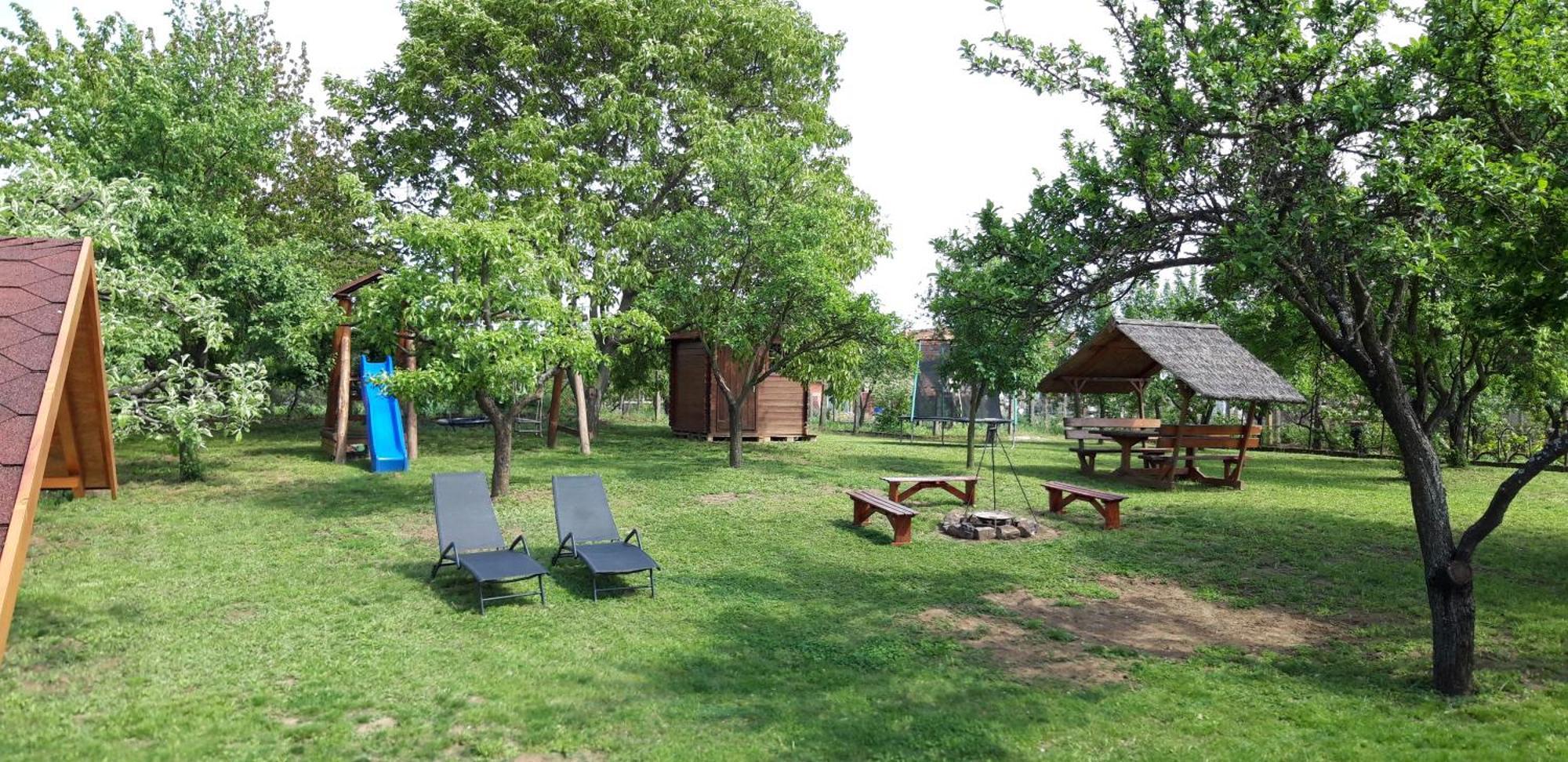 Apartament Eszter Vendeghaz Tiszafüred Zewnętrze zdjęcie